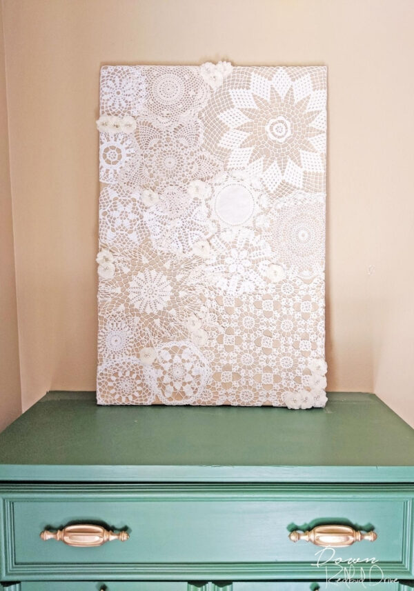 Doily Wall Art DIY | Easy way to turn old doilies into something beautiful!