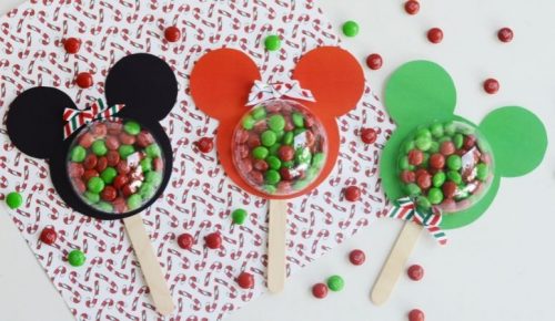 Mickey and Minnie Christmas Pops Featured Image