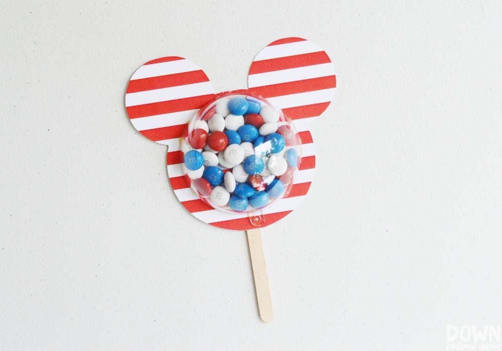 patriotic Mickey and Minnie 4th July treat pops diy