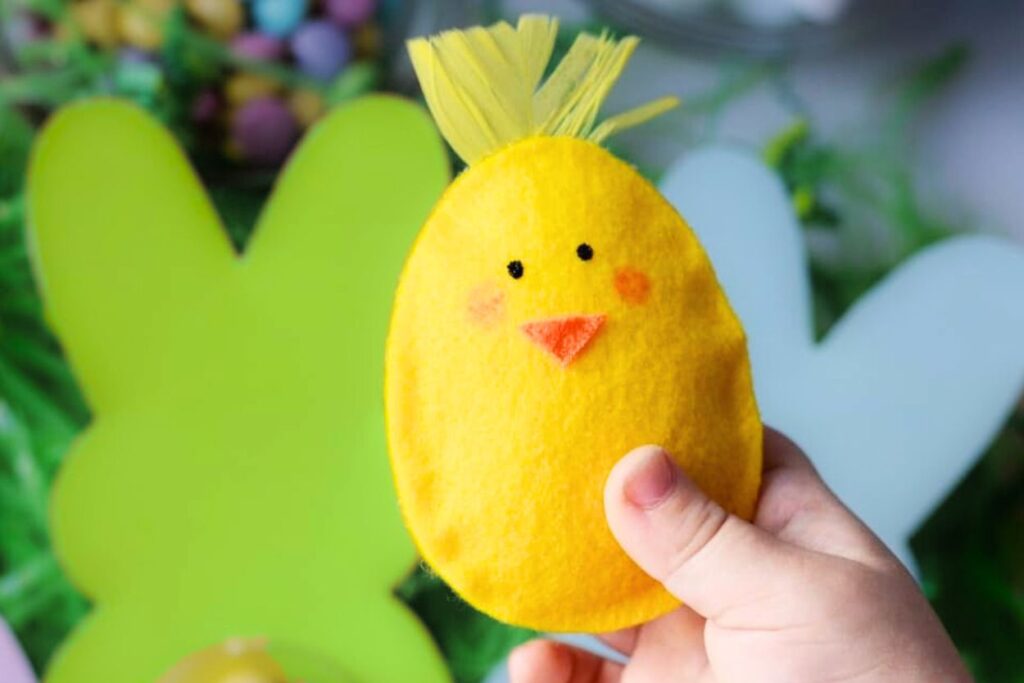 Finished no sew easter egg chick