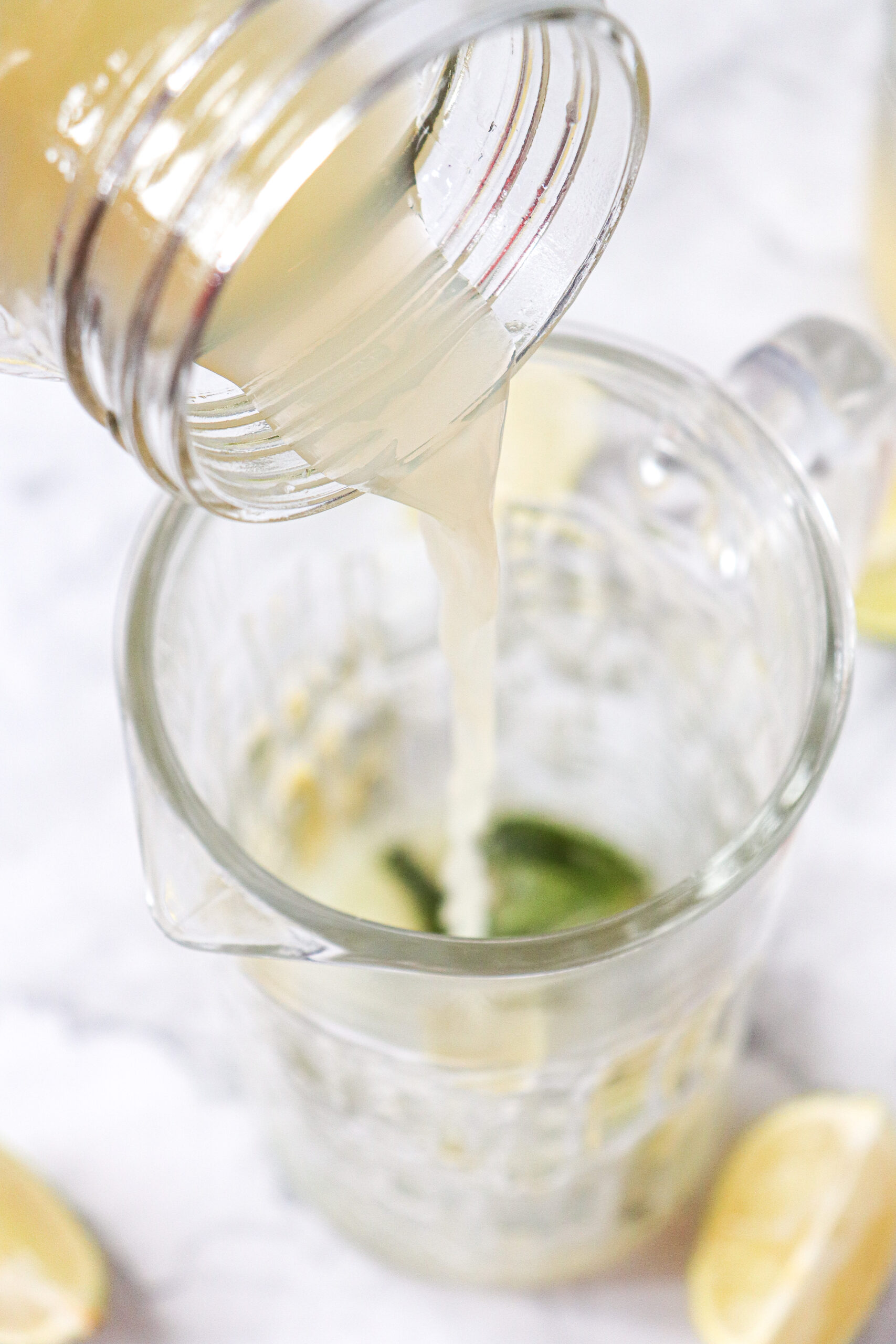 how to make a mojito