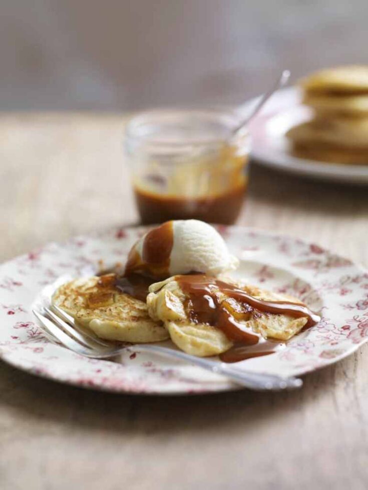 Image for Apple and Cinnamon Pancakes