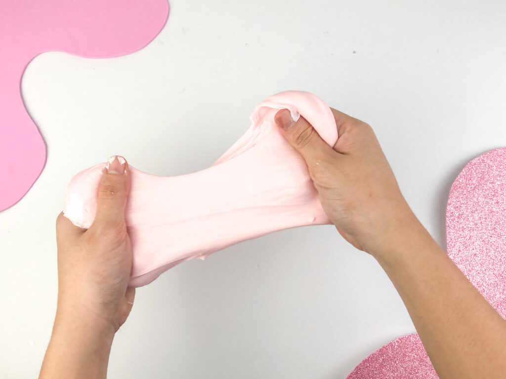 stretching slime 