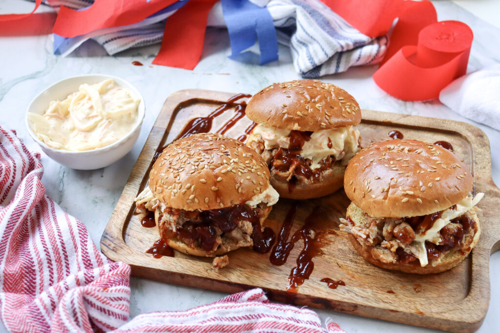bbq pulled pork sandwiches 