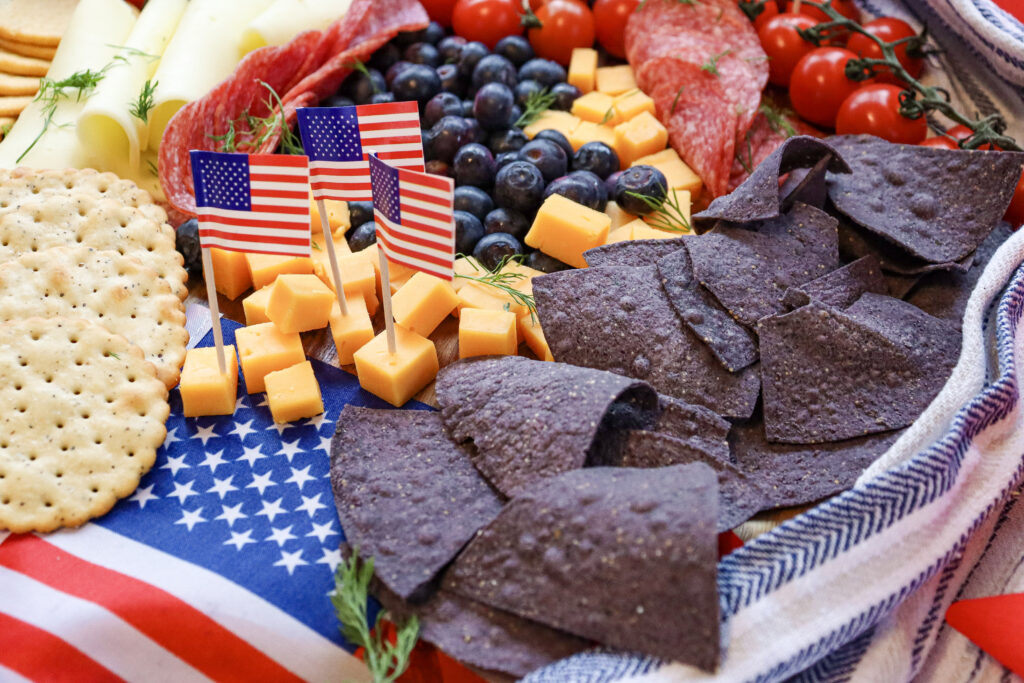 4th of July charcuterie board patriotic appetizer