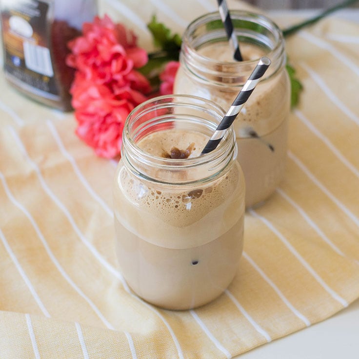 Image for Easy Greek-Style Frappe Recipe: Iced Coffee Drink
