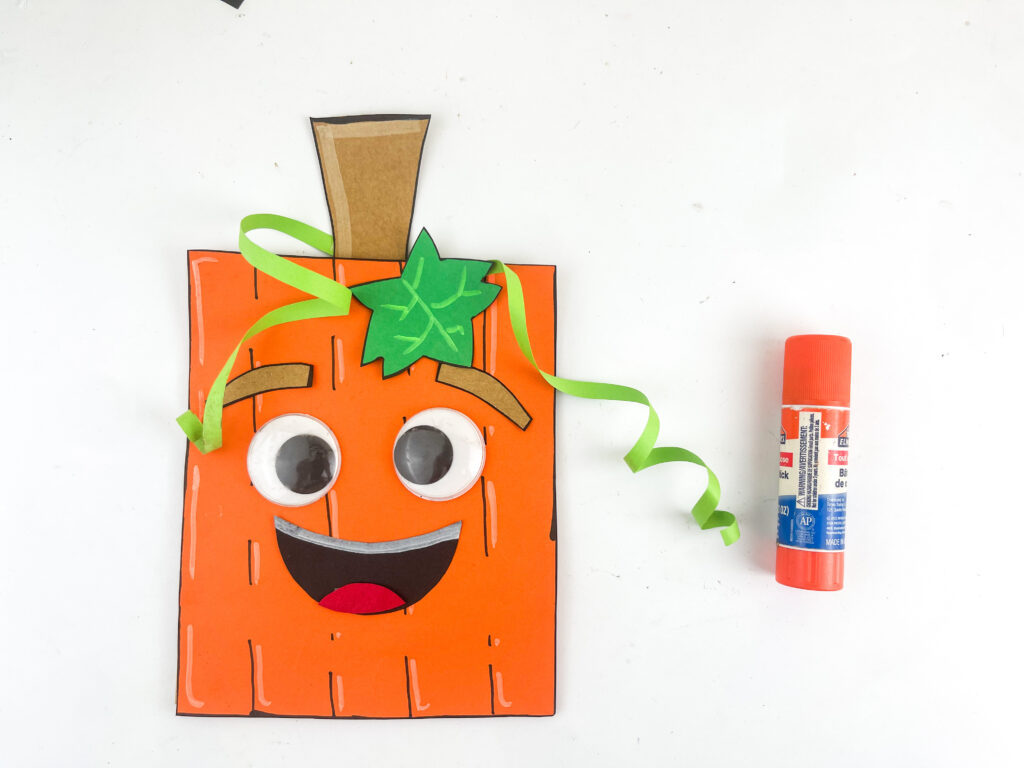 making paper bag pumpkin craft